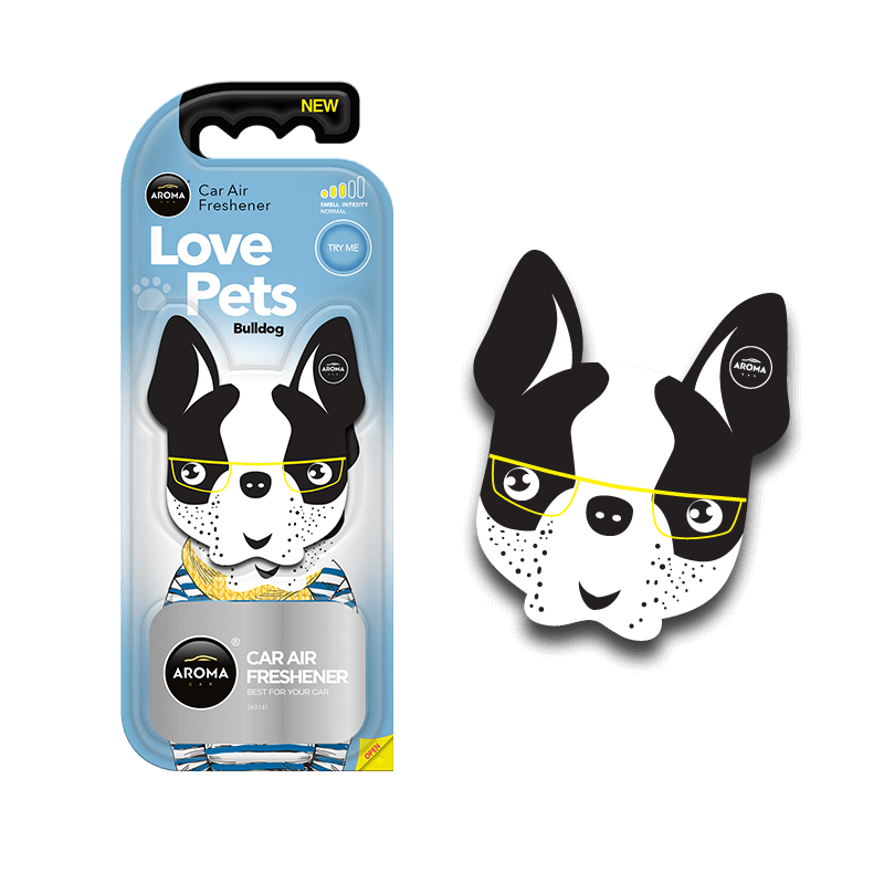 Освежител за кола с булдог и опаковка